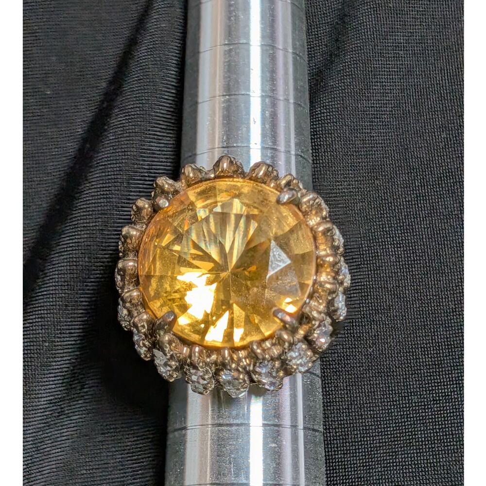 Gold Tone Cocktail Ring Size 6.5 Golden Yellow Center Rhinestone READ Statement
